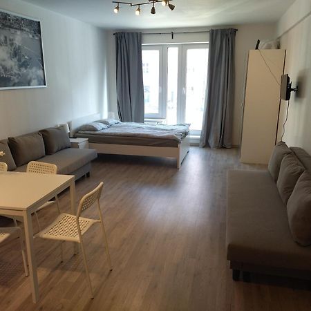 פראג Brand New Studio Apartment #24 In Elite Residence With Free Secure Parking In The Center מראה חיצוני תמונה